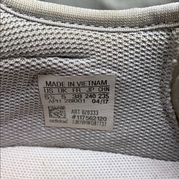 Kid’s Adidas Tubular Shadow’s in Grey Size 5.5 - Picture 4 of 6